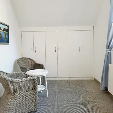 Apartment Appartmenthaus Duenenschloss Kuehlungsborn