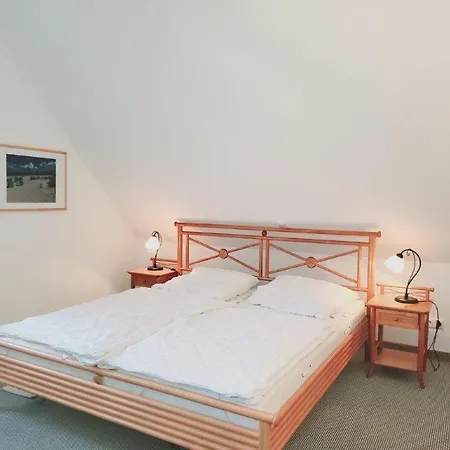 Appartmenthaus Duenenschloss Кюлунгсборн