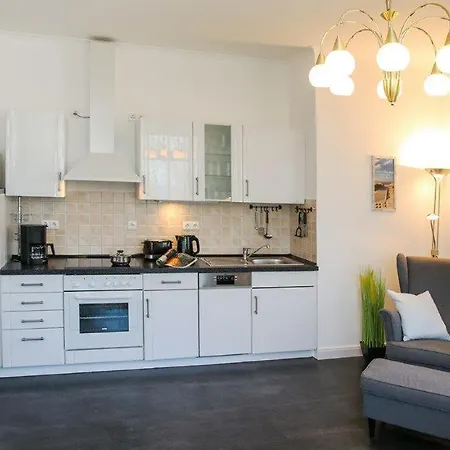 Appartmenthaus Duenenschloss * Kuehlungsborn