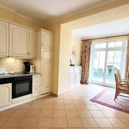 Appartmenthaus Duenenschloss Kuehlungsborn