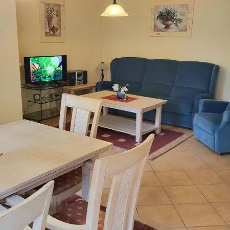 Appartmenthaus Duenenschloss