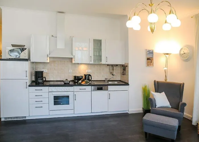 Appartmenthaus Duenenschloss * Ostseebad Kühlungsborn